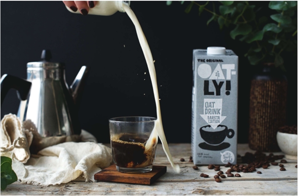OATLY燕麦奶受追捧 尚巧厨全新单品带动家庭烘焙品类新趋势”